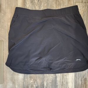 Golf Skort in Black